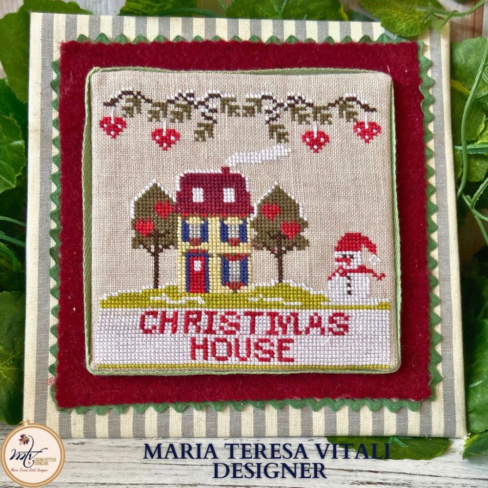 (image for) Houses of Heart Series - Christmas House